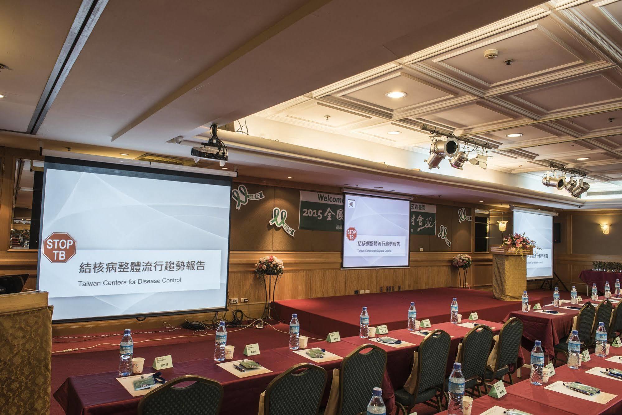 Wei-Yat Grand Hotel Tainan Exterior foto